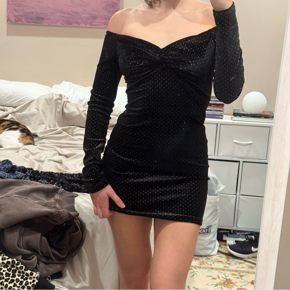 Material Girl Black Sparkle Long Sleeve Dress